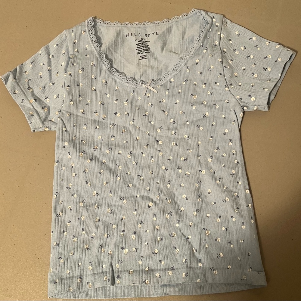 Wild Skye Blue Floral Women's Top